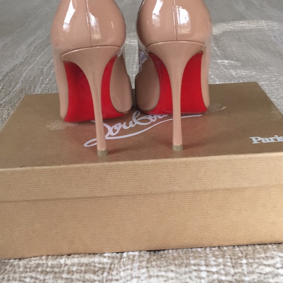 Christian Louboutin Merci Allen Pumps - Picture 4 of 8